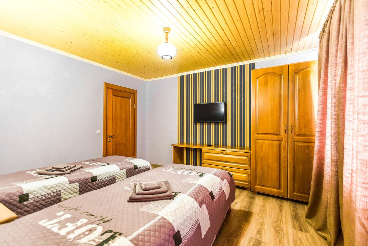 Cottage Berdo ヤレムチャ エクステリア 写真